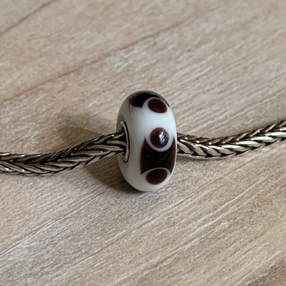 Trollbeads Jewelry - Trollbeads Authentic Freddie Glass Bead Retired